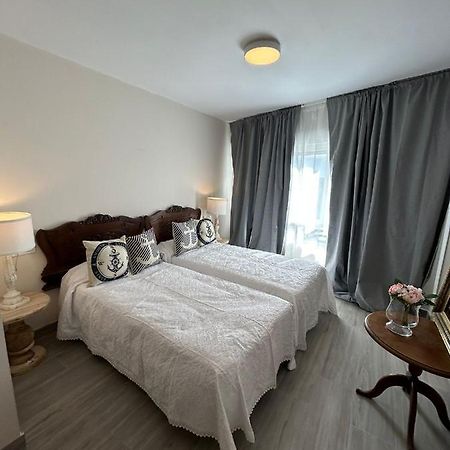 La Casa Del Muelle Appartement Avilés Buitenkant foto